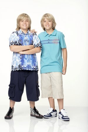 The-Suite-Life-of-Zack-and-Cody-409882-350 - Zack si Cody