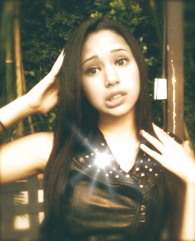 xuJrD - Jasmine V