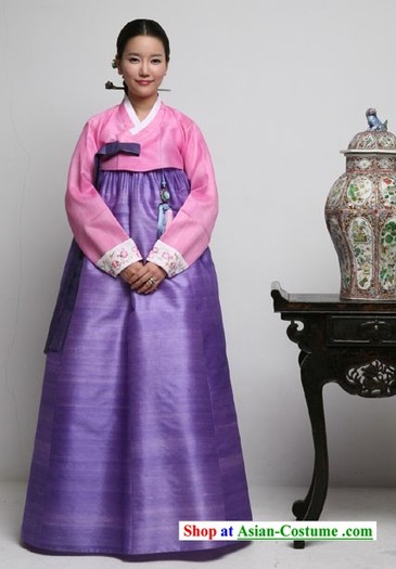 20102217336 - Costume traditionale coreene1