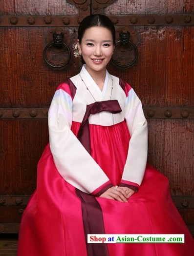 20102217458 - Costume traditionale coreene1