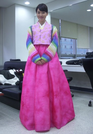 2010518234329 - Costume traditionale coreene1