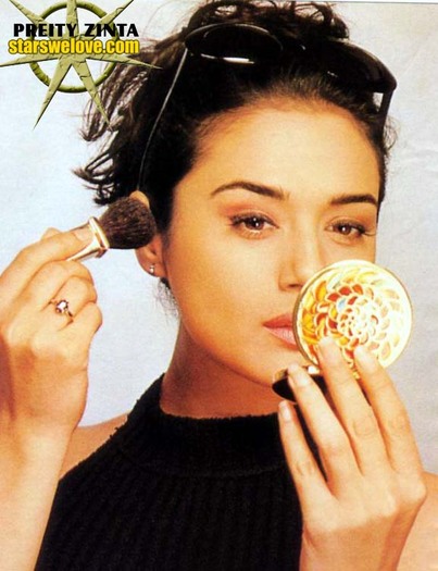preity_zinta040b - PREITY ZINTA PICTURE GALLERY