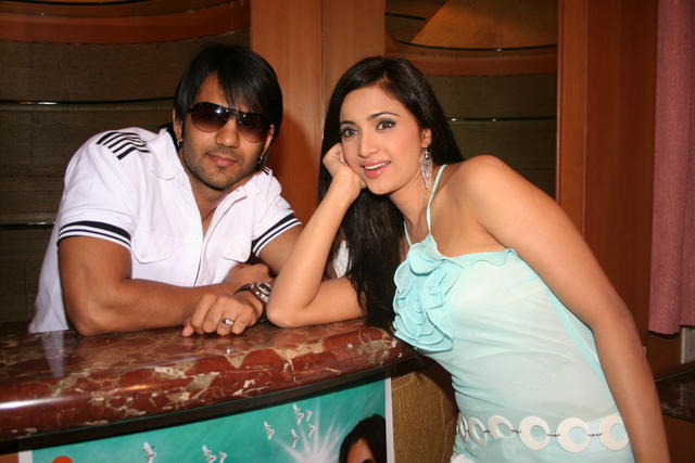 2ajdnyd - DILL MILL GAYYE MY ALL PICTURES WITH SHILPA ANAND