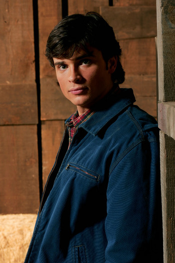 Clark (37) - Tom Welling