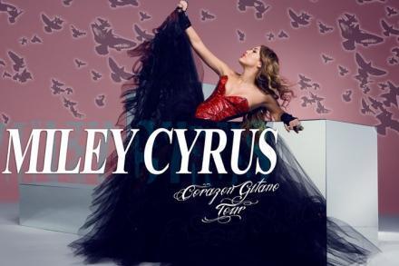 9882_Miley-Cyrus-TOUR-2011-TICKET-PRICES-miley-cyrus-20387531-440-293 - Miley Cyrus