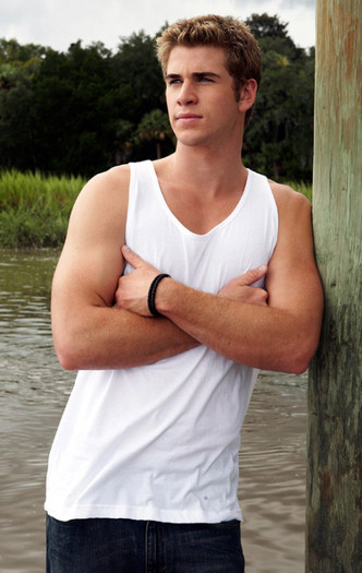 Trebuia sa plec..Ne vedem alta data. Trebuia sa plec..Ne vedem alta data.