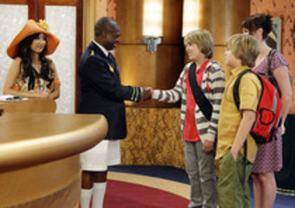 OCMCDGYHERWDJLJSYLN - zack si cody 2