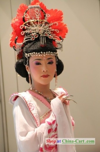 201012137321 - Costume traditionale chinezesti1