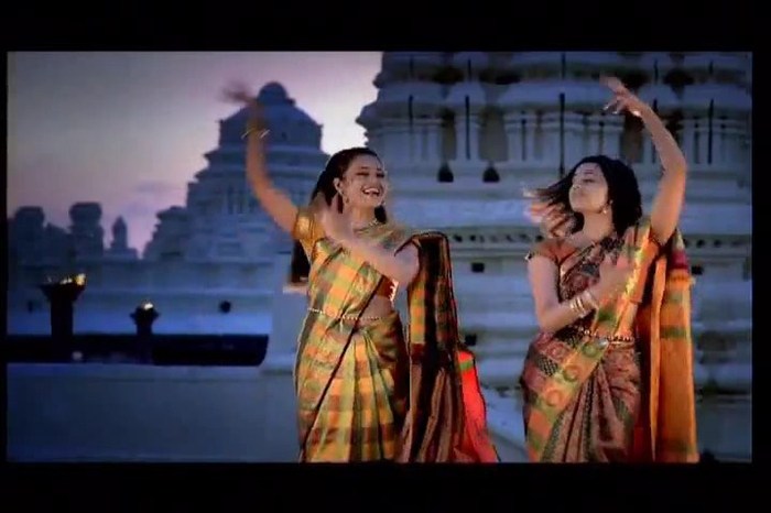 KsWJ1 - DILL MILL GAYYE SHONA NICE DRESSED IN SAREE CATCH