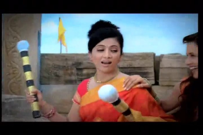 mkN5Y - DILL MILL GAYYE SHONA NICE DRESSED IN SAREE CATCH