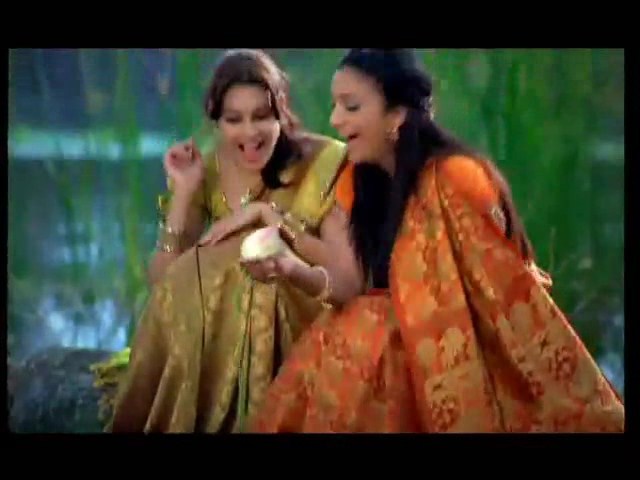 tDWfH - DILL MILL GAYYE SHONA NICE DRESSED IN SAREE CATCH
