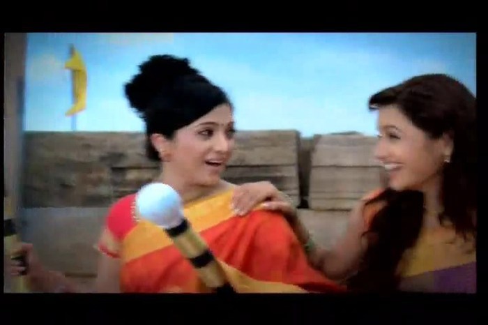 UJZD5 - DILL MILL GAYYE SHONA NICE DRESSED IN SAREE CATCH