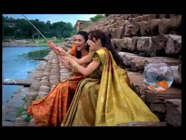 ypJHf - DILL MILL GAYYE SHONA NICE DRESSED IN SAREE CATCH