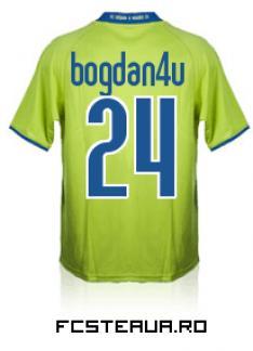 tricou_bogdan4u_24_deplasare; http://www.fcsteaua.ro/tricou-personalizat.html#tricou_bogdan4u_24_deplasare_foto.png
