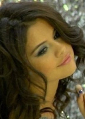 yhf - selena gomez
