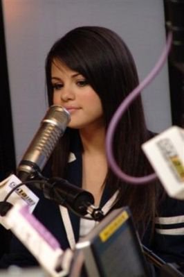 47265_146187875417011_100000773986829_201580_7328557_n