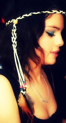 67403_125453987510843_100001387282807_164889_7663668_n - TOATE POEZELE MELE CU SELLY