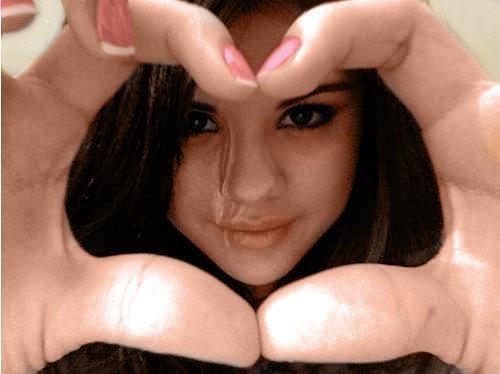 148506_126907257368840_100001486997141_161234_881574_n