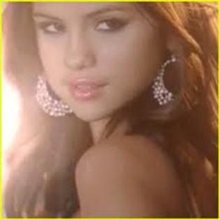 images (18) - selena gomez who says