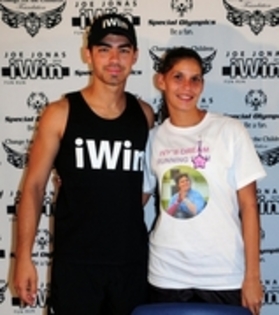 24683487_FCVGENLWT - Jonas Fun Run