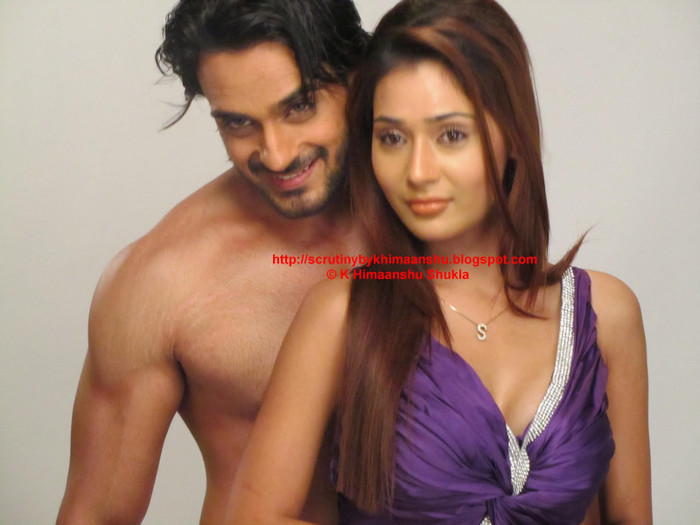 Sara_Khan-Angad_Hasija-K Himaanshu Shukla (20) - sara khan new