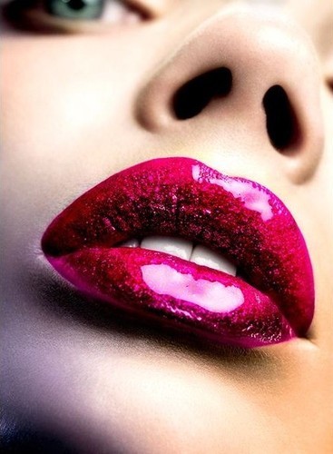 lip,lips,arayesh,ir,beauty,colors,fashion-4b735dece46612a2b7cef3c6ca278abd_h - Buze1
