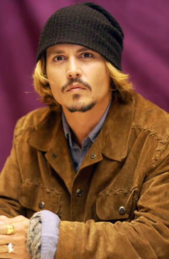 johnny-depp-899031l - Johnny Depp