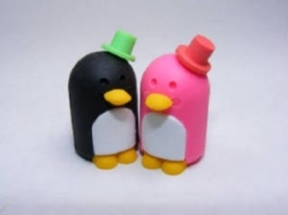 draft_lens5562172module42635972photo_1246031489animal_erasers - radiere