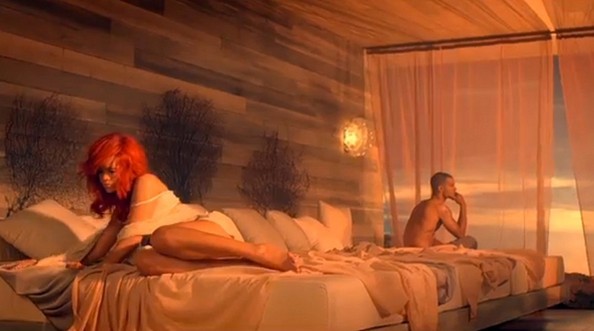 Rihanna+Rihanna+Performs+New+Music+Video+3CAcodLkgTil - rihanna-kalifornia king bed