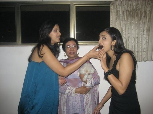 6380_1146748479709_1557451057_354737_484175_n