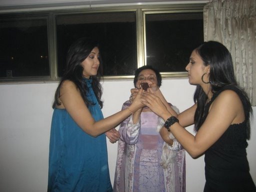 6380_1146748519710_1557451057_354738_3517573_n