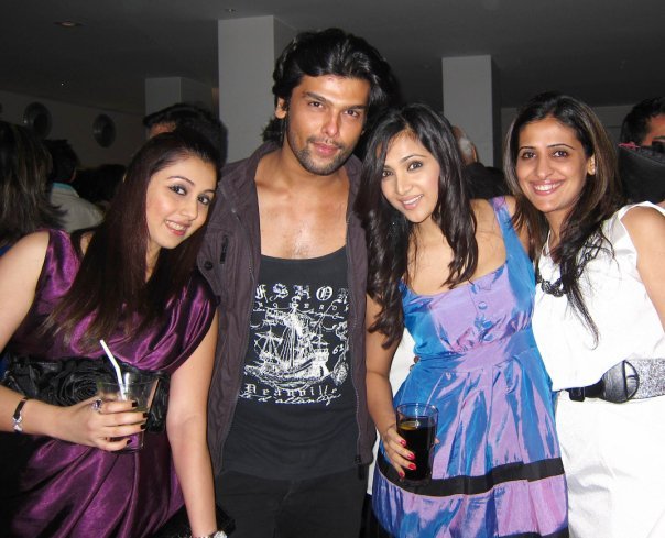 12837_246917604553_688824553_4345426_1251206_n