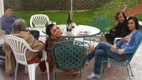 13744_1143050030378_1651301873_30383777_3284708_n