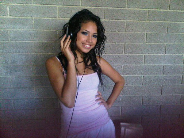 x22a5044a - Jasmine V