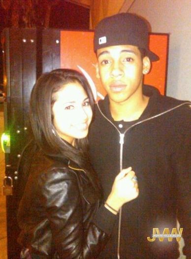 tumblr_ljddzeDfj81qftxtto1_500 - Jasmine V