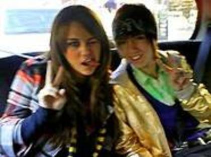 images (9) - Poze rare Miley