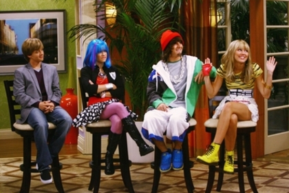 normal_13 - Hannah Montana Season 3 Production Stills