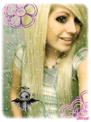 Blondhina