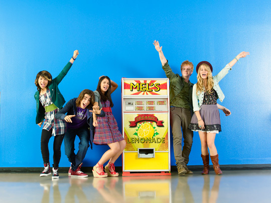 Lemonade-Mouth2100