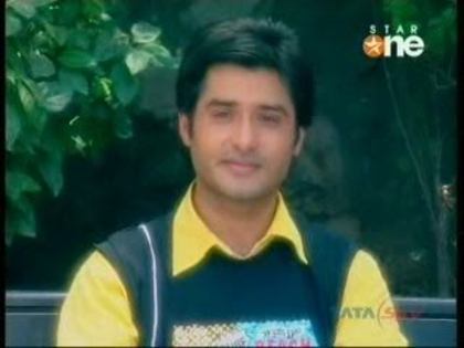 dillmillgaye290508desi9065_0003