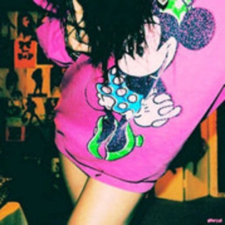33241713_XGAZISNMV