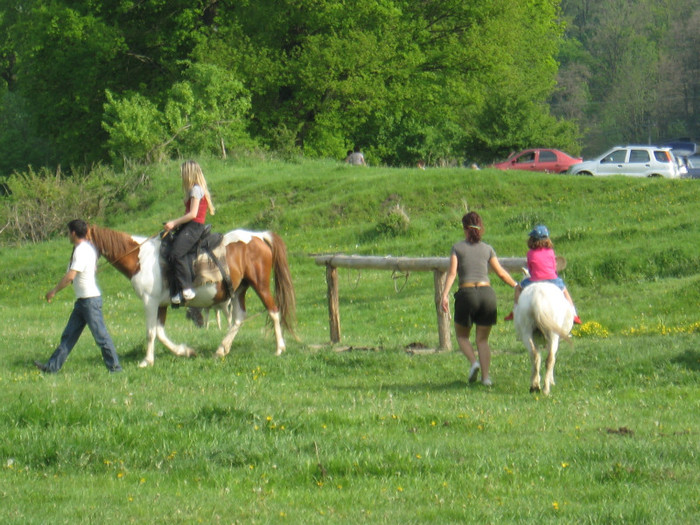 IMG_0969 - ECHITATIE 2011