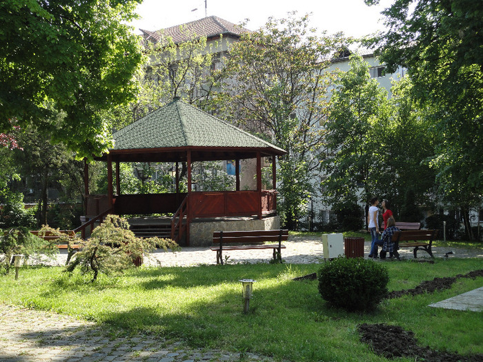 Parcul de langa IPJ Olt