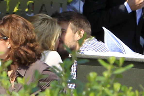 Shakira+Shakira+Gerard+Pique+Barcelona+zV6wo9g2KTdl - Shakira