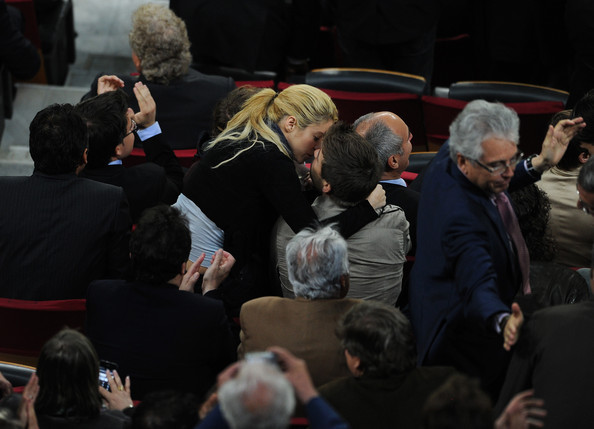 Shakira+Shakira+Gerard+Pique+Watch+Barcelona+s3hngGjNAG8l - Shakira