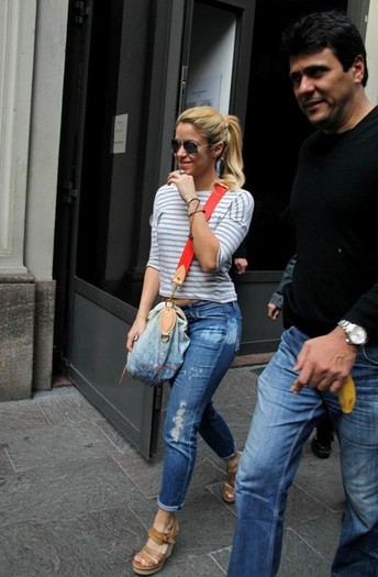 Shakira+Shakira+Park+Hyatt+Hotel+ERFYfORI-zsl