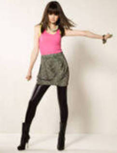 23565956_WSIKWBPUZ - perfect girl