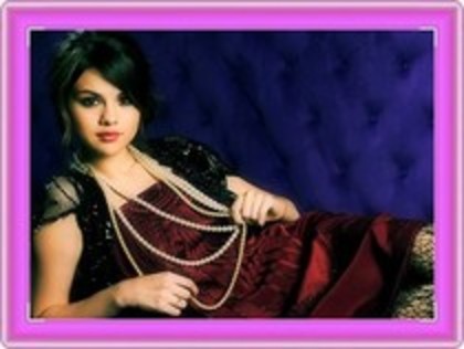 23131837_OWBDTMLFP - FaNe SELENA