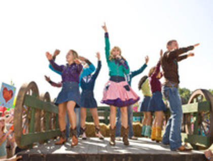 32836053_RDZZQCKPS[1]