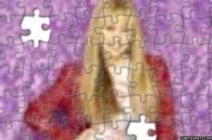QDXDOUCUANOPBVGIHZQ - Puzzle Hannah Montana